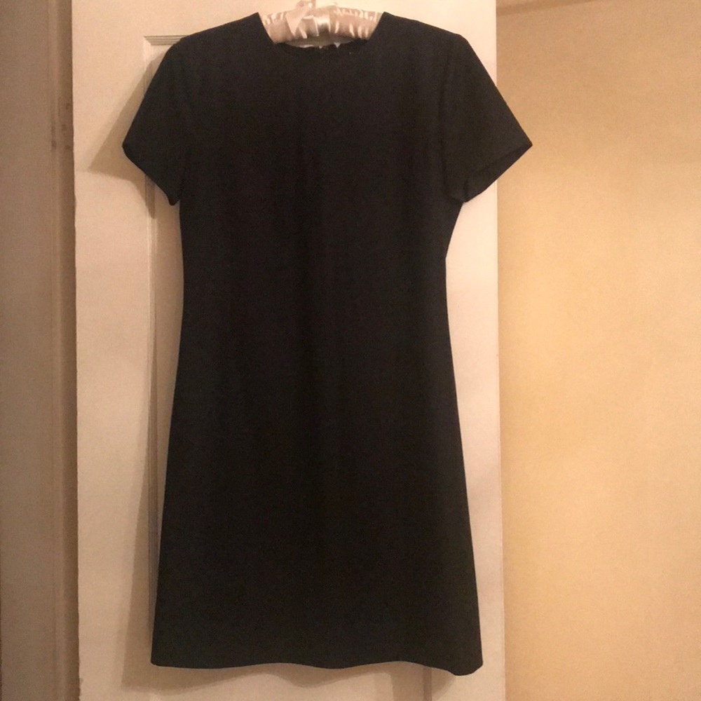 Theory dress size 6